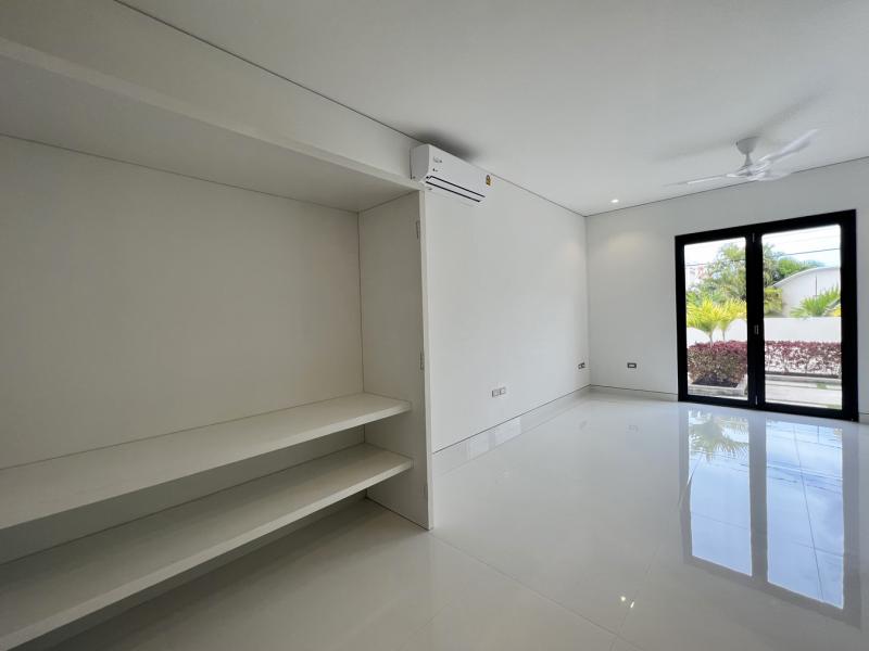 Hocus - Mount Standfast  , St James , West Coast  