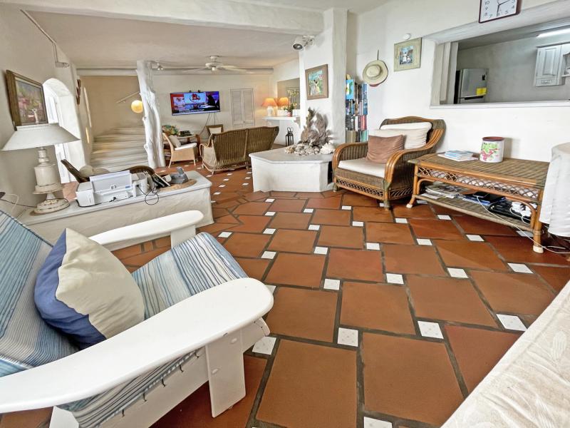 Ocean Blues - Beachfront , Beach Front , Prospect , St James , West Coast  