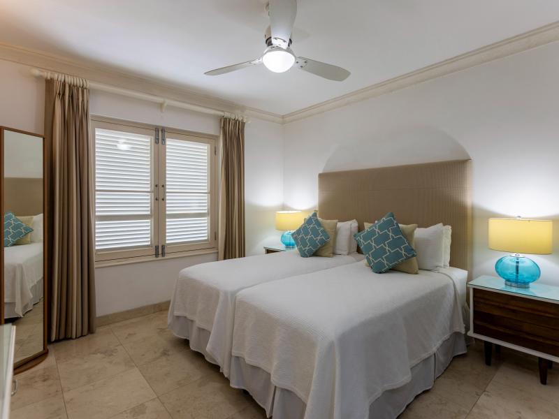  Waterside 304 - Beachfront , Beach Front , Paynes Bay , St James , Waterfront , West Coast  
