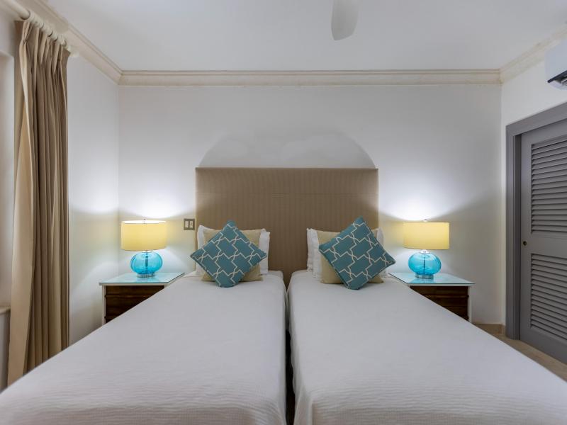  Waterside 304 - Beachfront , Beach Front , Paynes Bay , St James , Waterfront , West Coast  