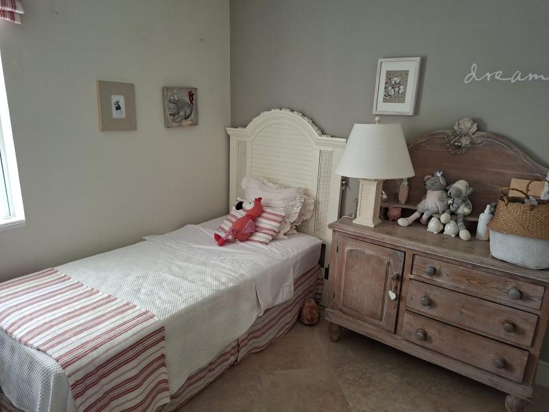 Hocus Pocus , Christ Church  , South Coast  