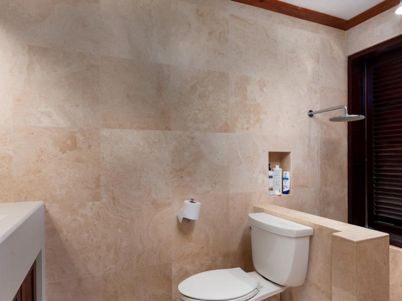 Belori, The Farm , St George  