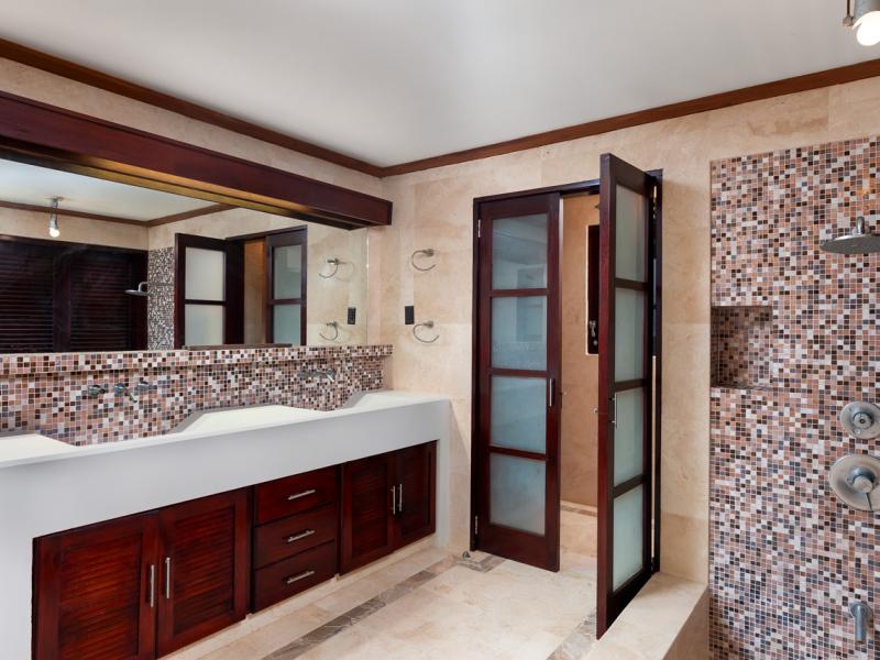 Belori, The Farm , St George  