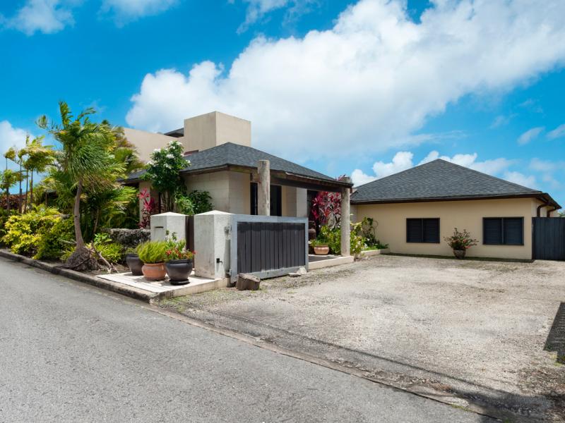 Belori, The Farm , St George  