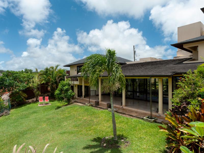 Belori, The Farm , St George  