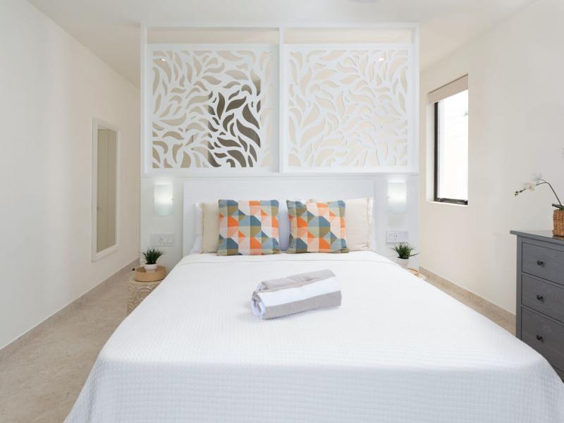 Calico , Beach Front , Prospect , St James , West Coast  