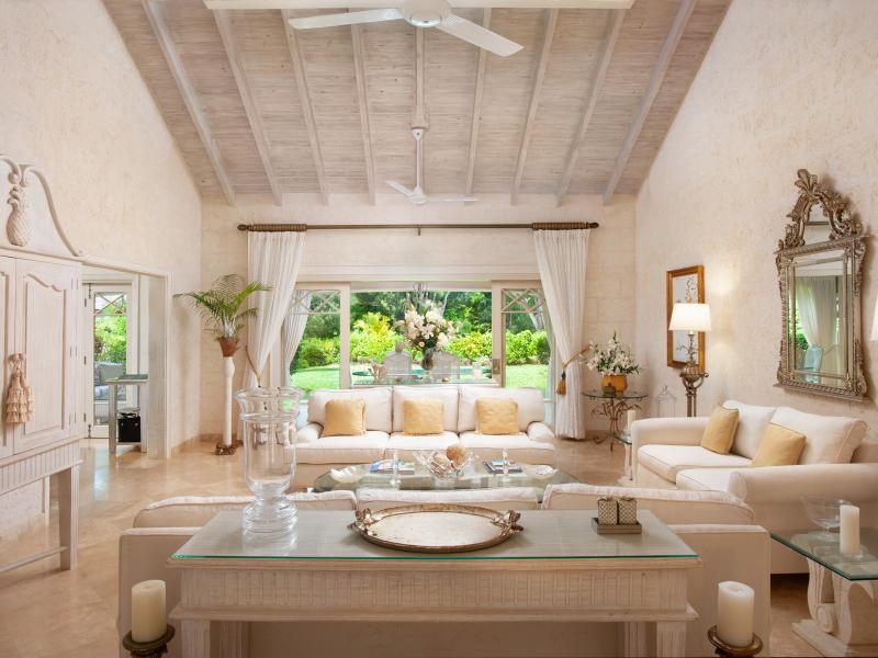 Greentails 2 Sion Hill , St James , West Coast  