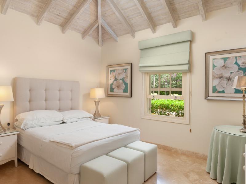 Greentails 2 Sion Hill , St James , West Coast  