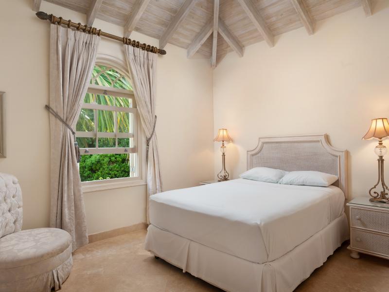 Greentails 2 Sion Hill , St James , West Coast  