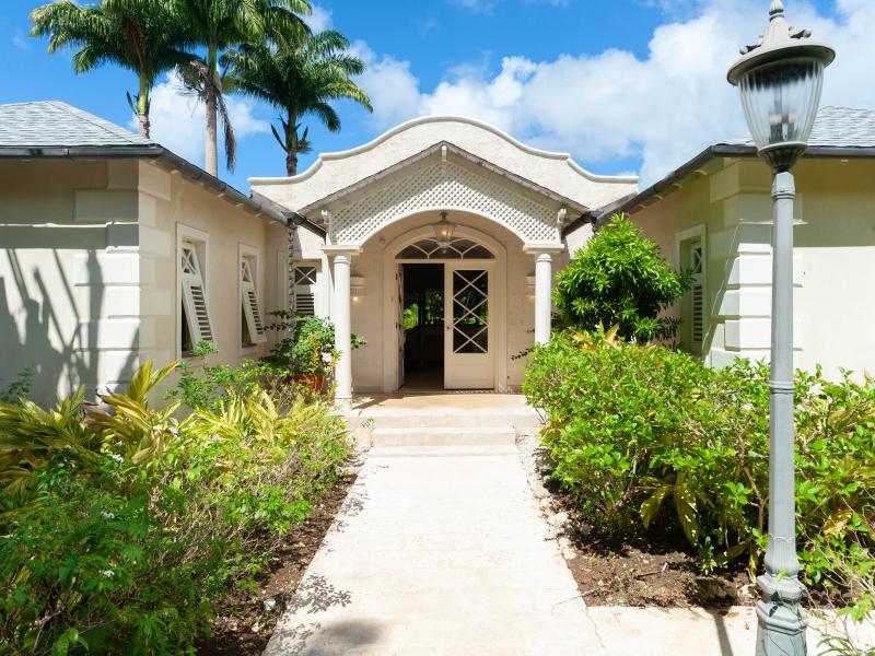 Greentails 2 Sion Hill , St James , West Coast  