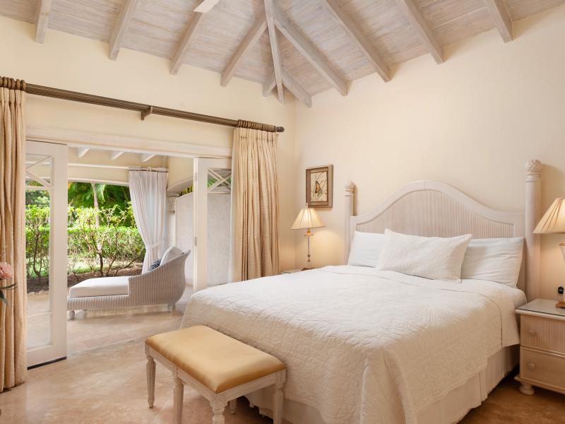 Greentails 2 Sion Hill , St James , West Coast  