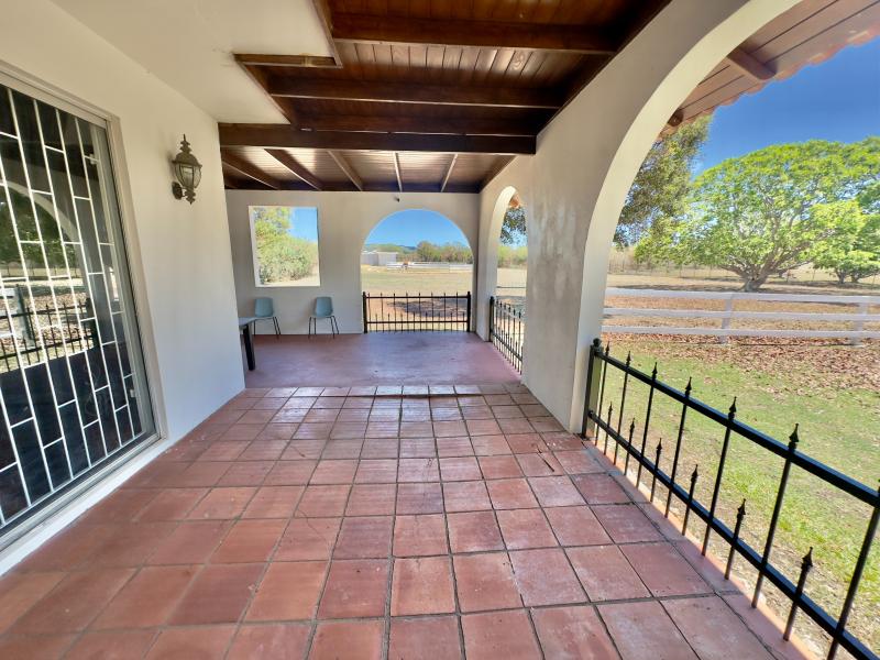 Topaz , East Coast , South Coast , St Philip  