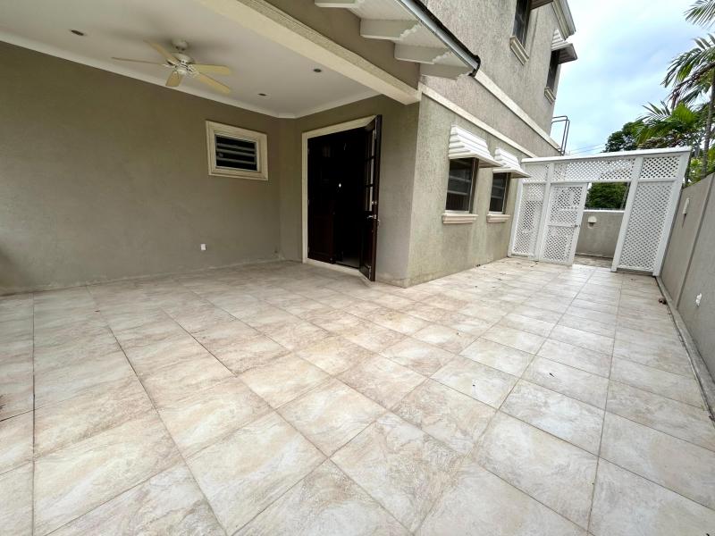 11 Highgate Gardens , South Coast , St Michael  