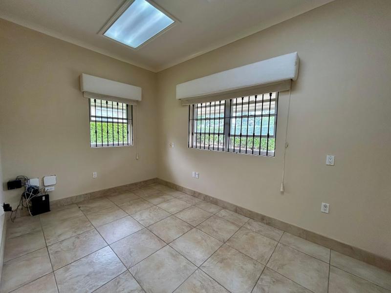 11 Highgate Gardens , South Coast , St Michael  
