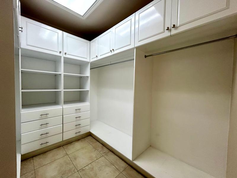 11 Highgate Gardens , South Coast , St Michael  