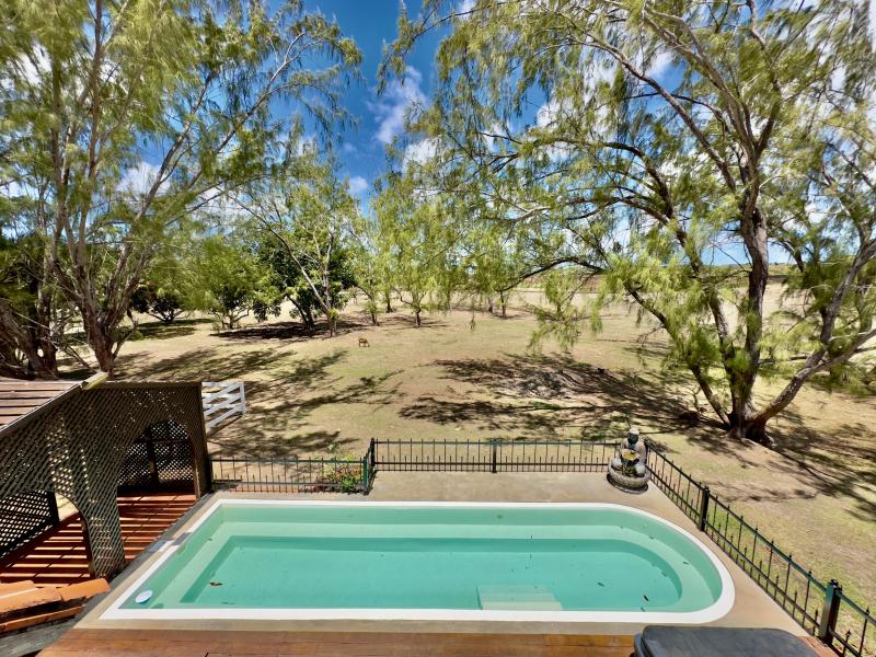 Topaz , East Coast , South Coast , St Philip  