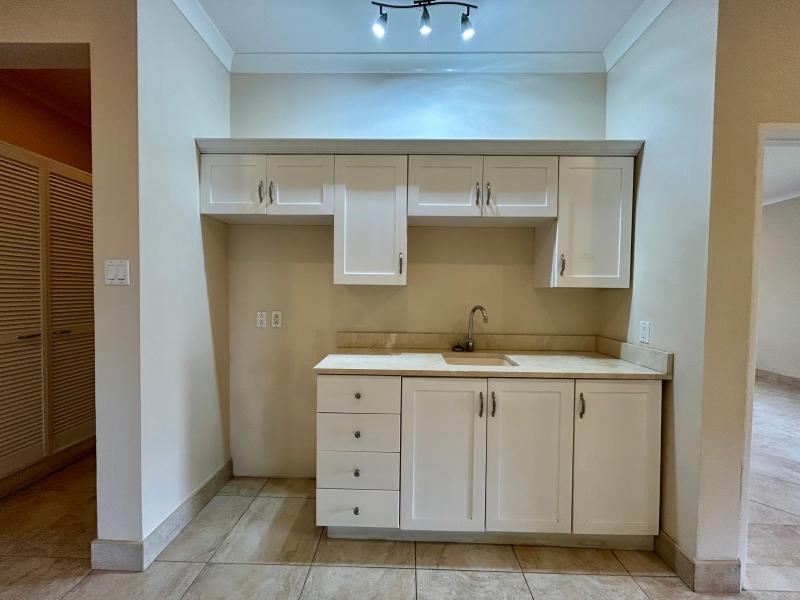 11 Highgate Gardens , South Coast , St Michael  