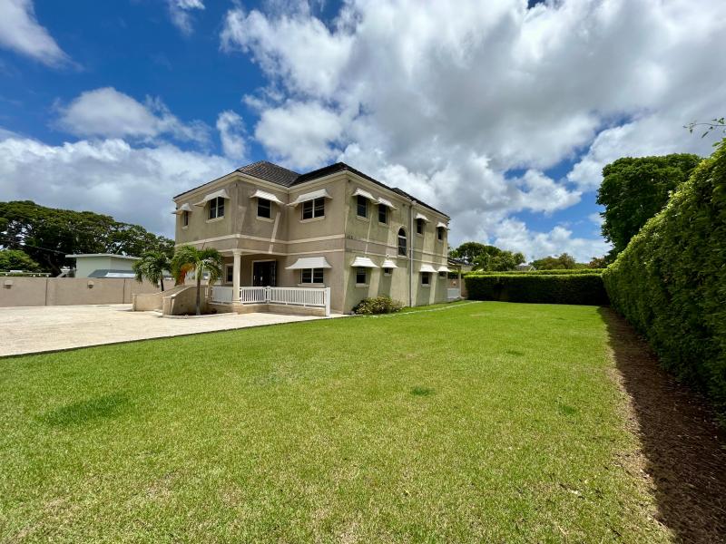 11 Highgate Gardens , South Coast , St Michael  