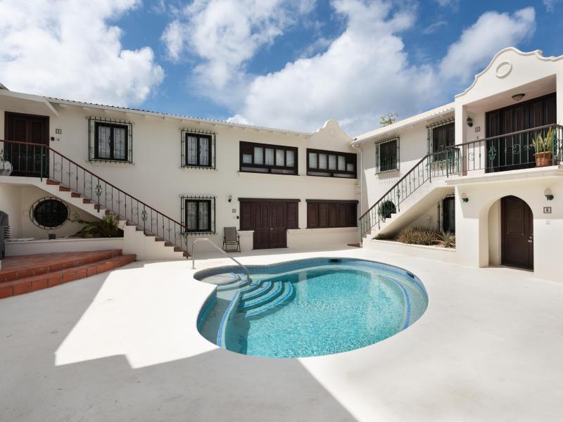 Mango Crescent 4 , Holetown , Porters , St James , West Coast  
