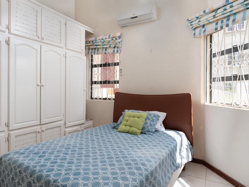 The Mount 5A , St George  