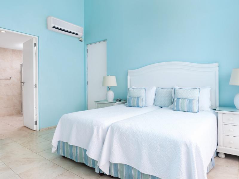 St. Lawrence 16 Penthouse Condo  , Christ Church   