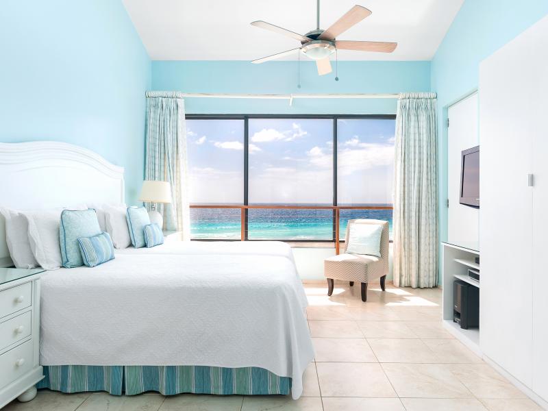 St. Lawrence 16 Penthouse Condo  , Christ Church   