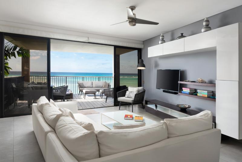Ocean Reef 101 -Beachfront