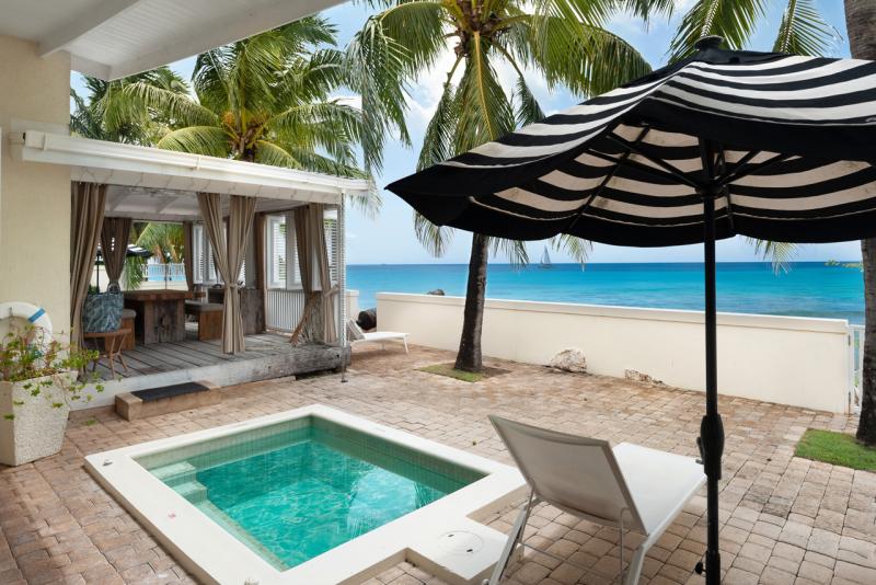 Little Good Harbour House - Beachfront
