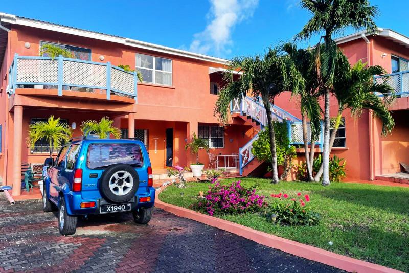 Bajan Flamingo House